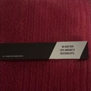 IL MAKIAGE Black Makeup Brush Precision Tool